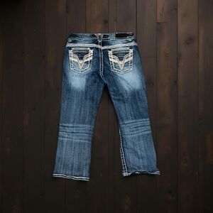 Vigoss The Chelsea Capri Bling Embroidered Denim Jeans Size 5/6 30 Waist #137
